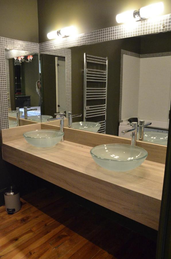 Bed and Breakfast Domaine Des Grands Cedres Cordelle Zimmer foto