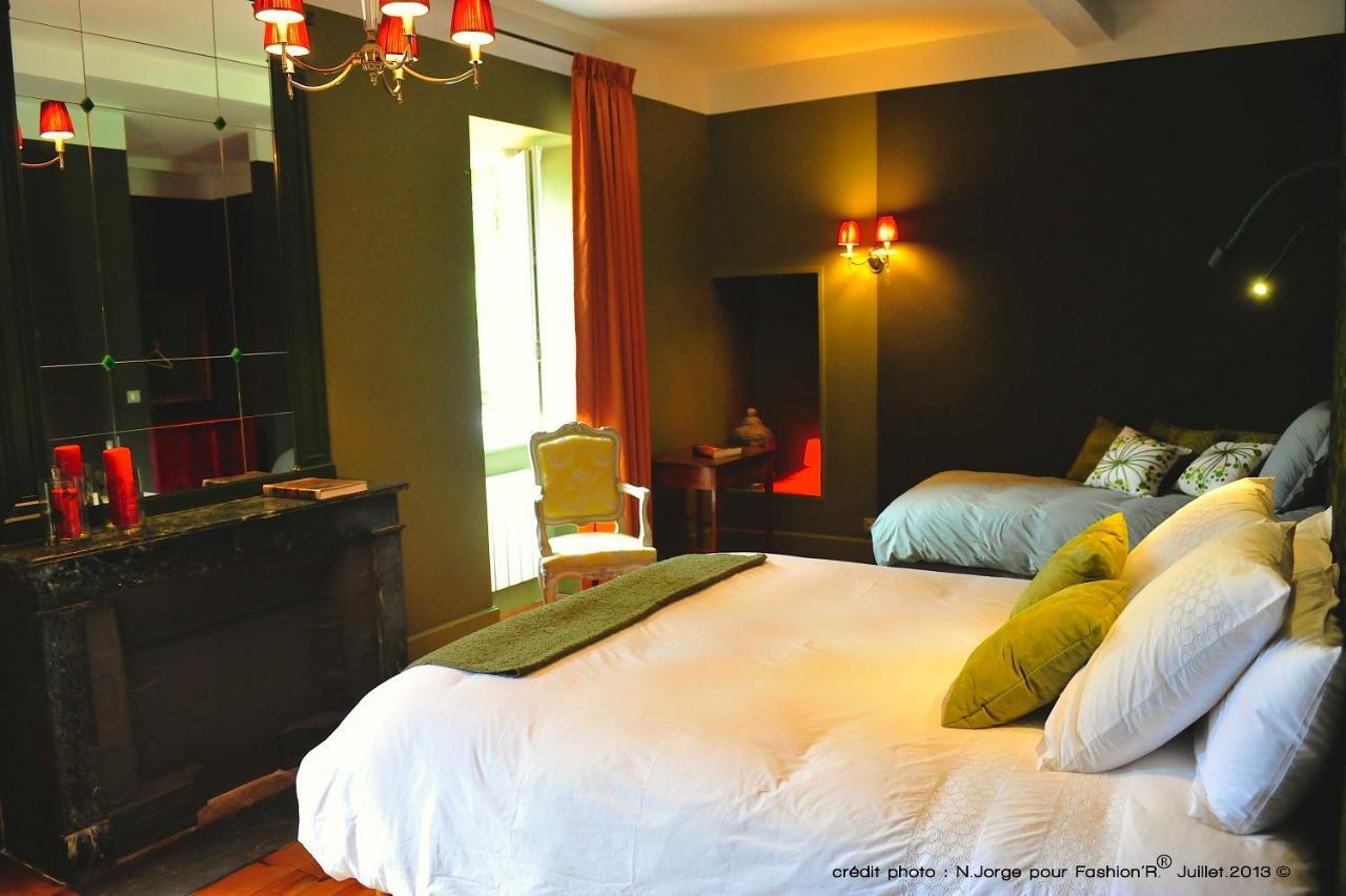 Bed and Breakfast Domaine Des Grands Cedres Cordelle Exterior foto